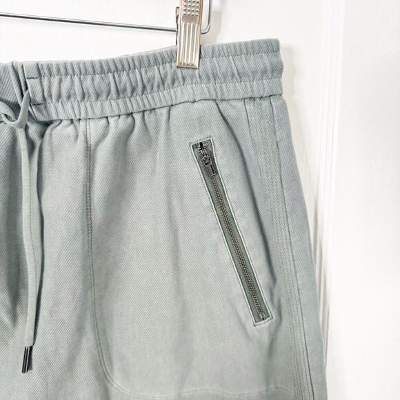 Athleta Farallon Mid Rise Skirt Semi Fitted Fern Green Activewear Hiking Size 10 - Picture 3 of 11